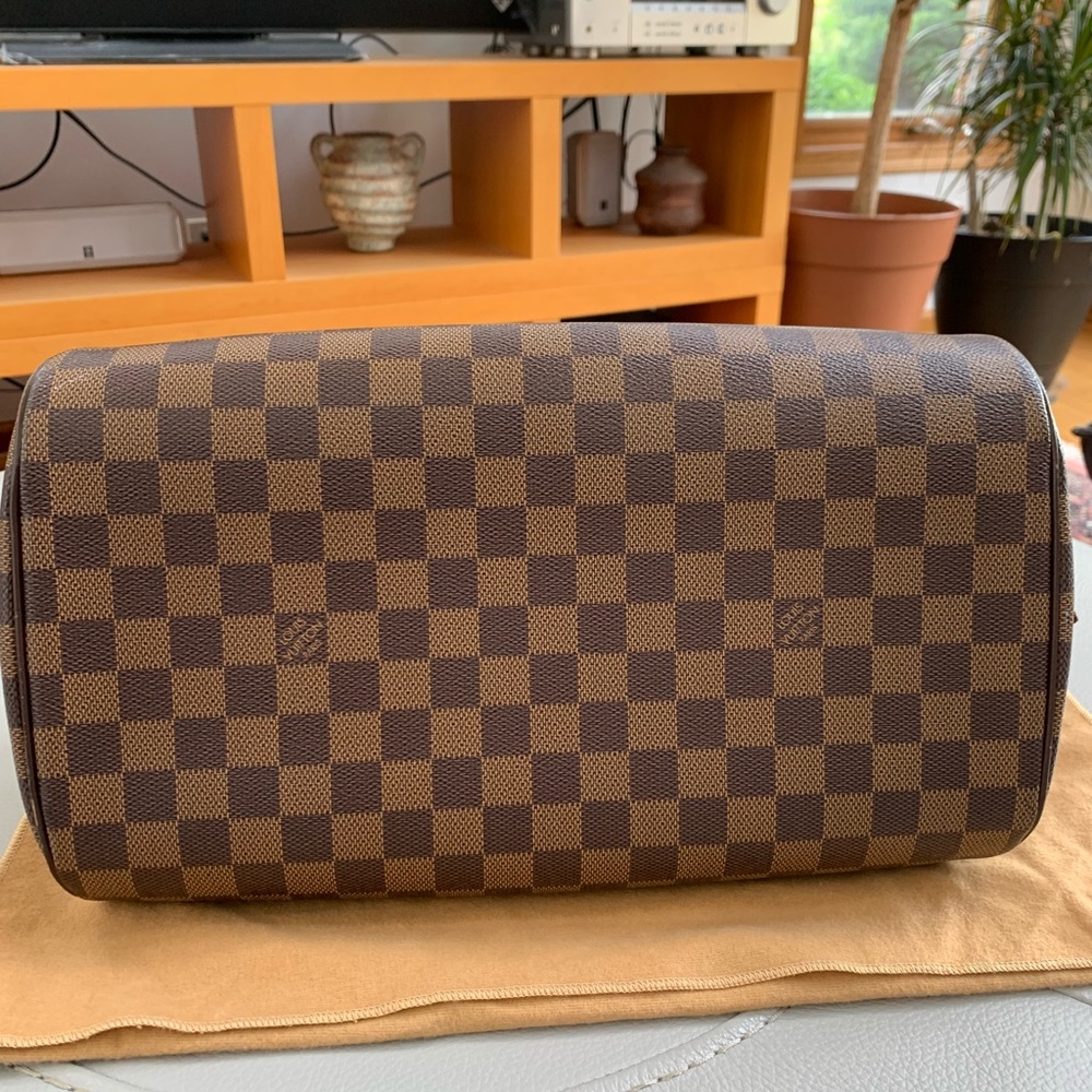 NOT FOR SALE - Picture 4 of 13